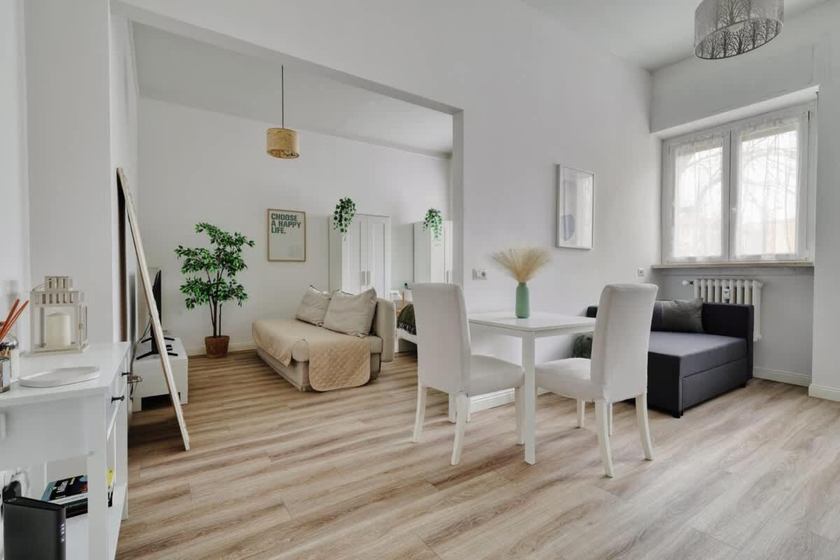 Oasis Suite - Subway 50 Meters Just 5 Minutes From Duomo ミラノ エクステリア 写真