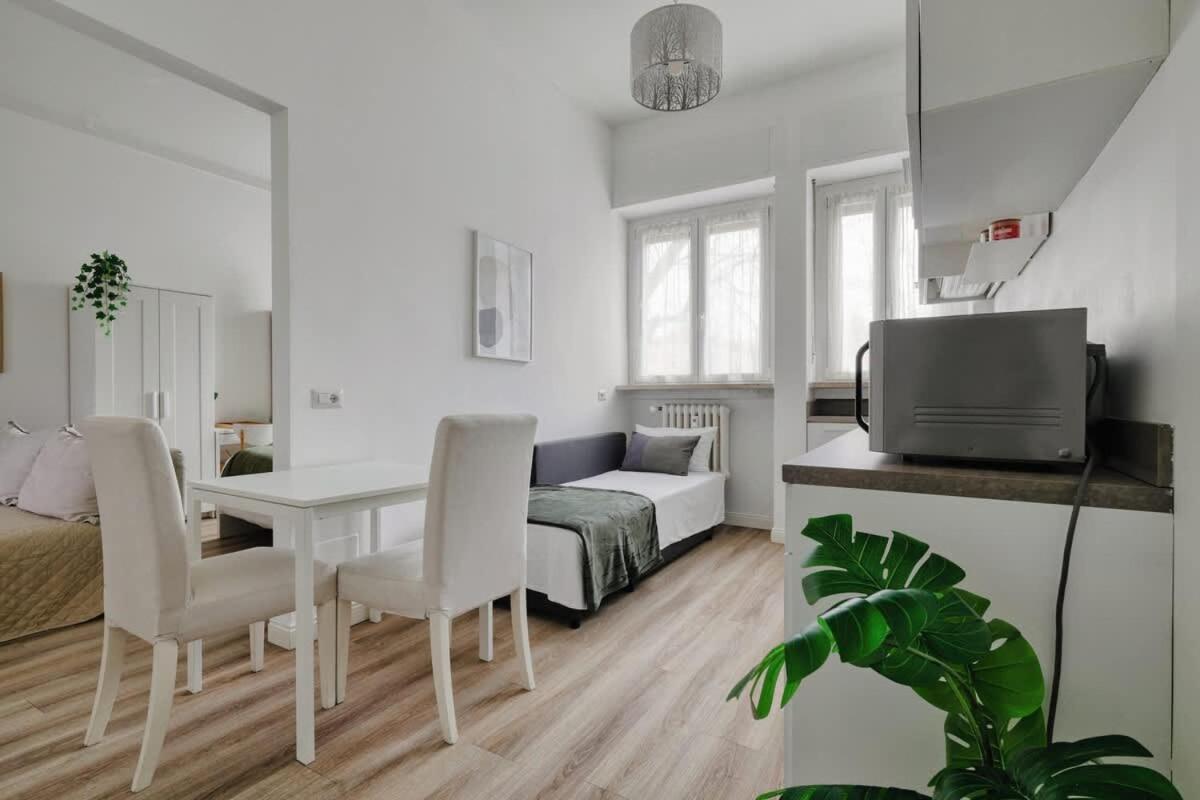 Oasis Suite - Subway 50 Meters Just 5 Minutes From Duomo ミラノ エクステリア 写真